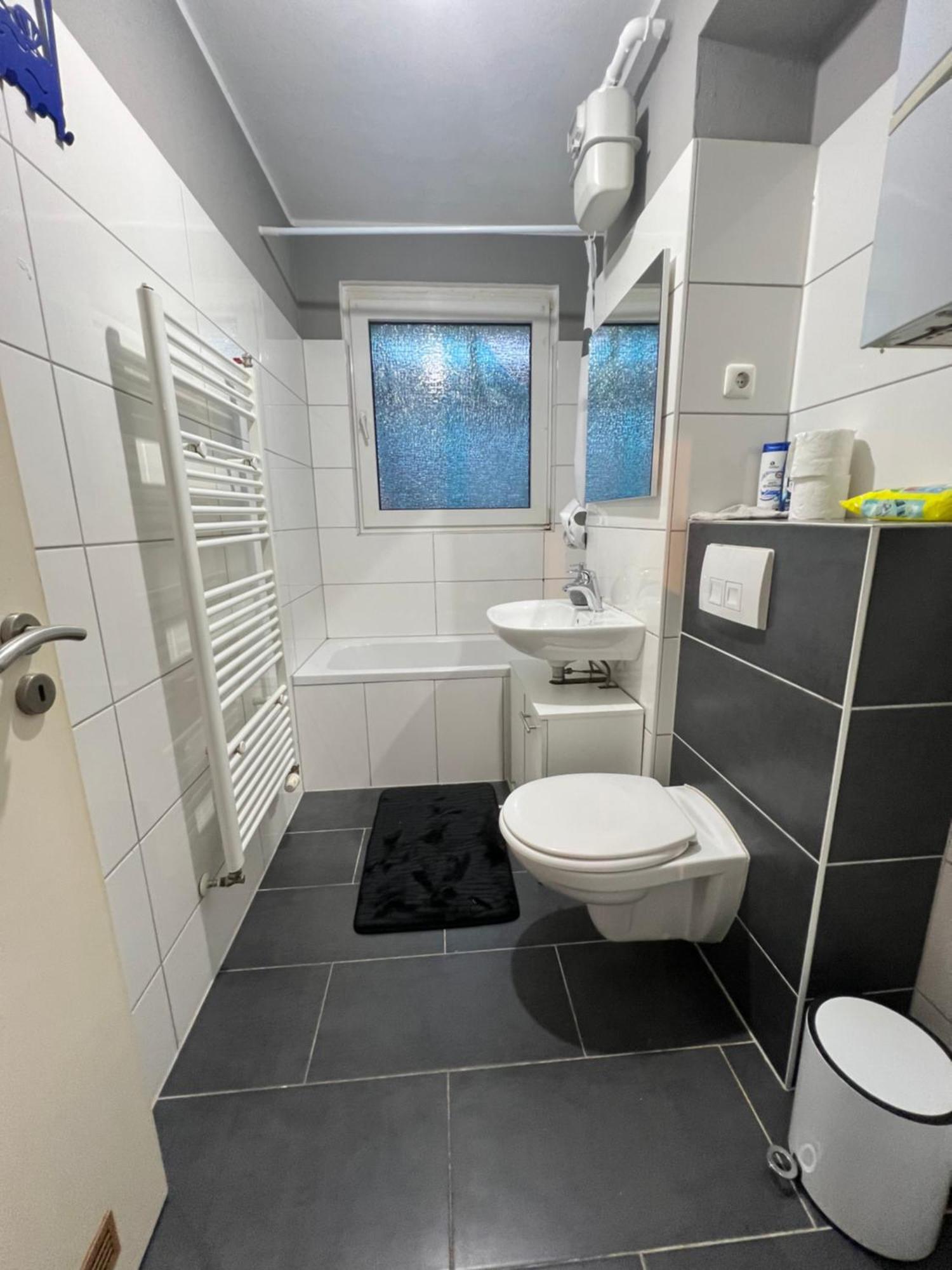 Gemuetliche Ferien-/Monteurenwohnung In Herne Buitenkant foto